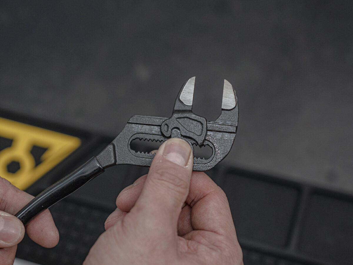 7" PLIERS WRENCH